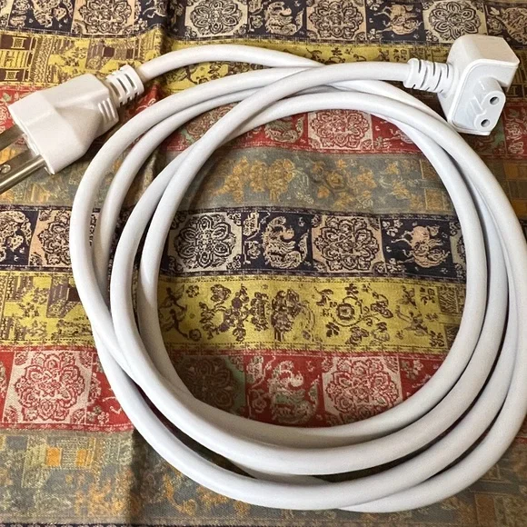 Apple Power Adapter Extension Cable - Picture 2 of 2